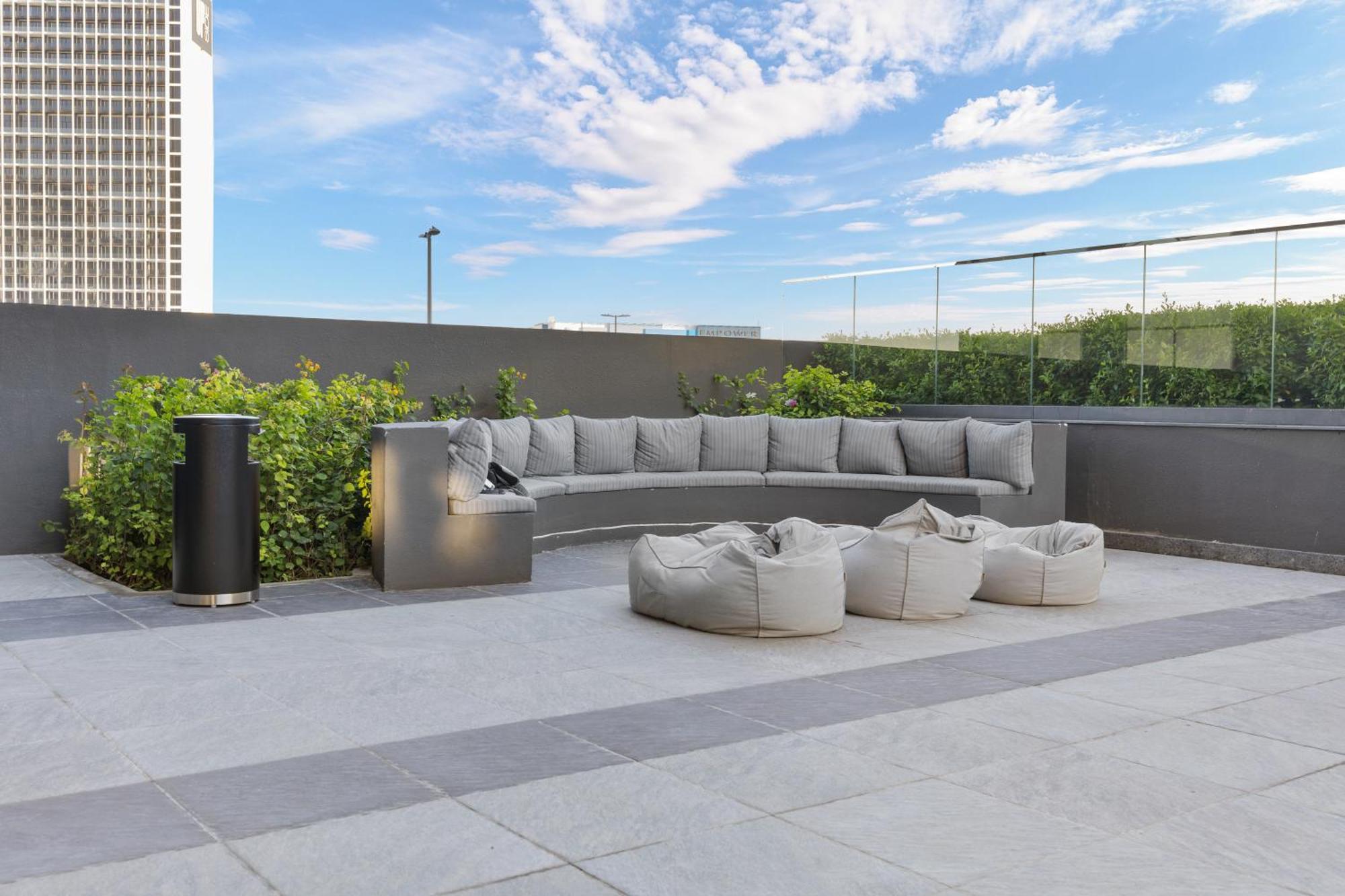 Waves Homes - Serenity: Luxe Living At 15 Northside Tower 2 Apartment *